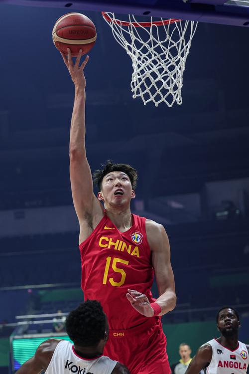举世瞩目的