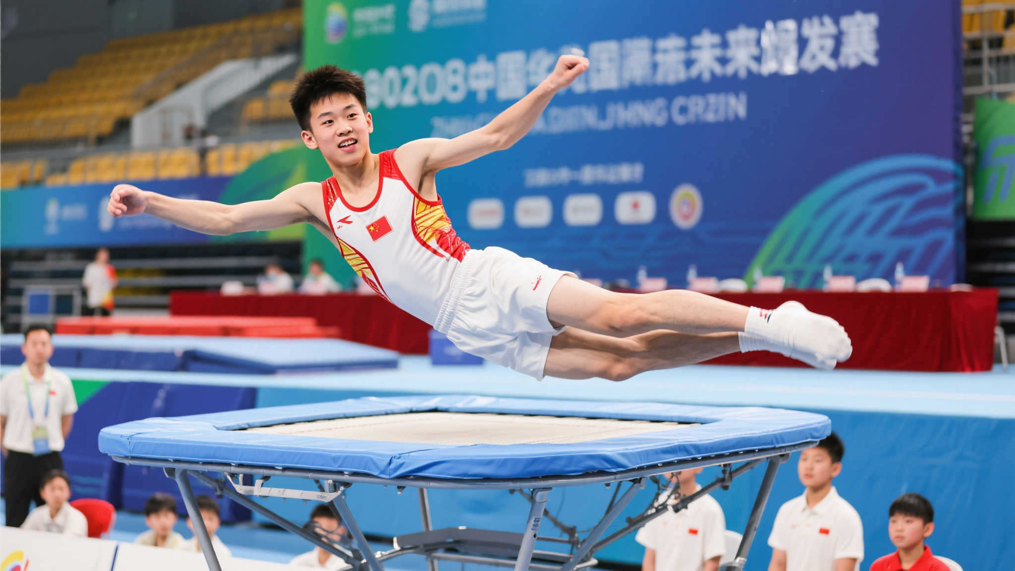 总能犀利抓 总能犀利抓