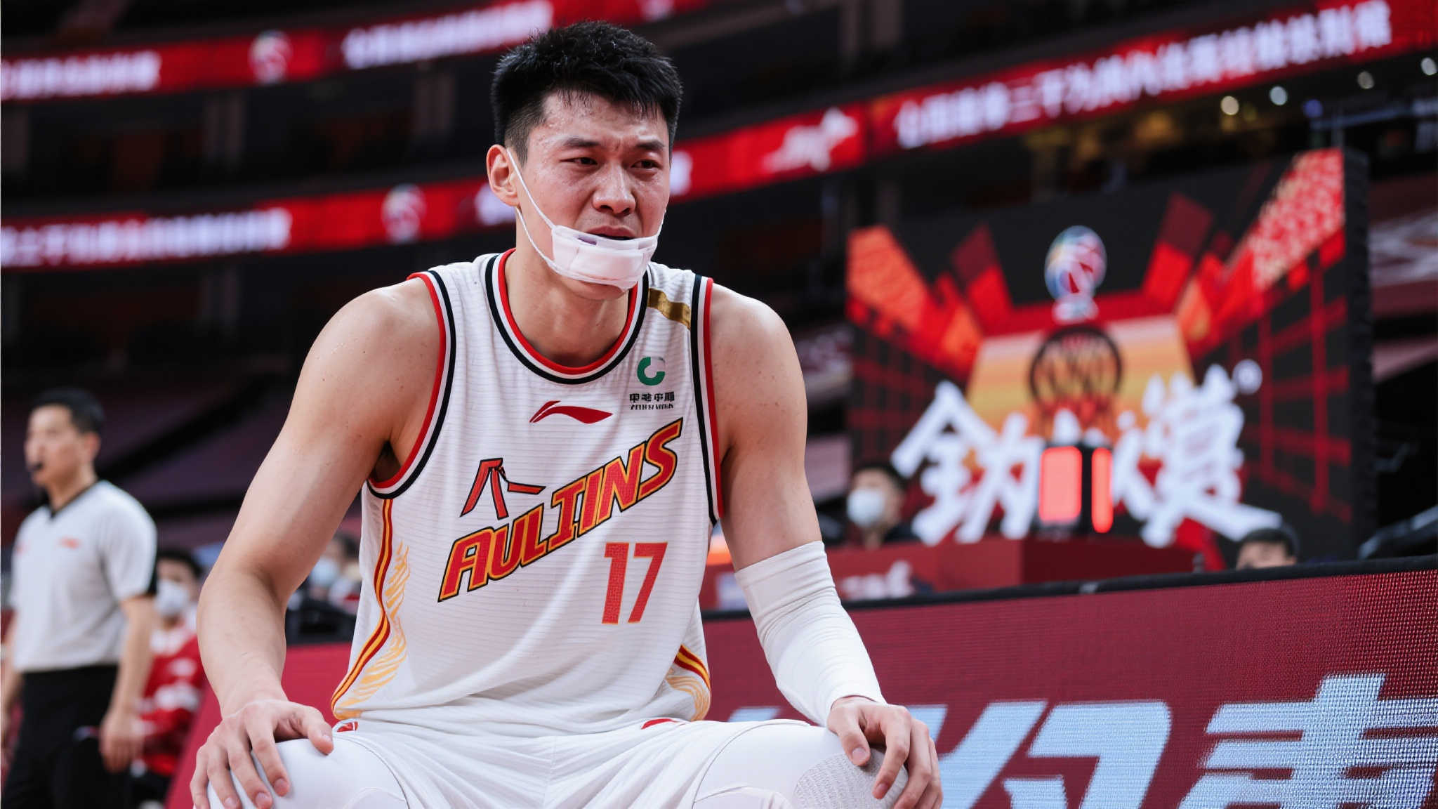 對內馬爾的 對內馬爾的